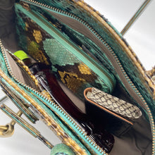 画像をギャラリービューアに読み込む, デコレートパイソンハンドバッグ