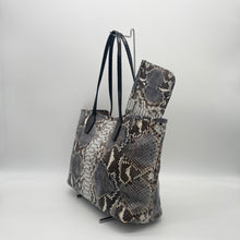 画像をギャラリービューアに読み込む, デコレートパイソン×コブラレザートートバッグ