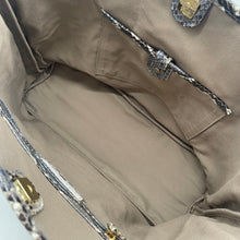 画像をギャラリービューアに読み込む, デコレートパイソン×コブラレザートートバッグ