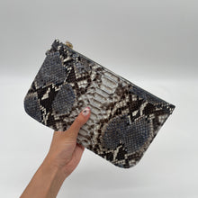 画像をギャラリービューアに読み込む, デコレートパイソン×コブラレザートートバッグ