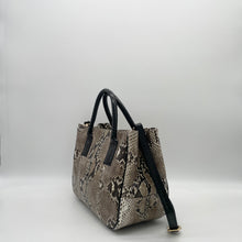 画像をギャラリービューアに読み込む, デコレートパイソン×コブラレザーハンドバッグ