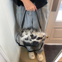 画像をギャラリービューアに読み込む, カゴバッグ