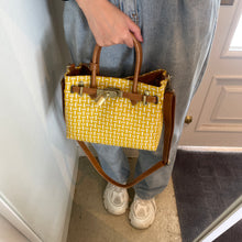 画像をギャラリービューアに読み込む, カゴバッグ