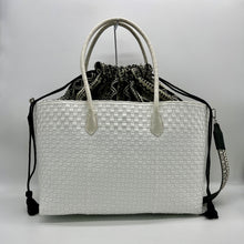 画像をギャラリービューアに読み込む, カゴバッグ