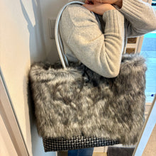 画像をギャラリービューアに読み込む, カゴバッグ