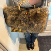 画像をギャラリービューアに読み込む, カゴバッグ