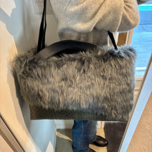 画像をギャラリービューアに読み込む, カゴバッグ