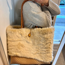 画像をギャラリービューアに読み込む, カゴバッグ