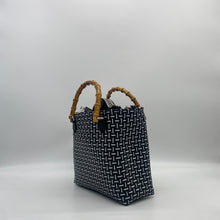 画像をギャラリービューアに読み込む, カゴバッグ