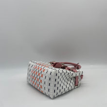 画像をギャラリービューアに読み込む, カゴバッグ