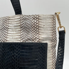 画像をギャラリービューアに読み込む, コブラレザートートバッグ