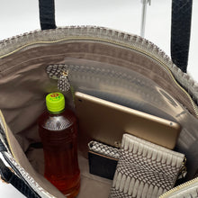 画像をギャラリービューアに読み込む, コブラレザートートバッグ