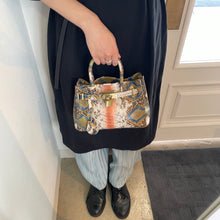 画像をギャラリービューアに読み込む, デコレートパイソンミニハンドバッグ