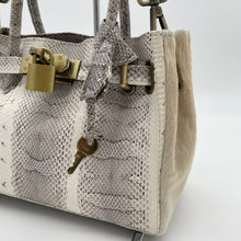 画像をギャラリービューアに読み込む, ハラコ×スネークレザーハンドバッグ