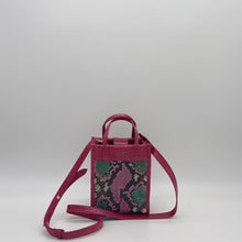 画像をギャラリービューアに読み込む, デコレートパイソン×コブラレザーショルダーバッグ