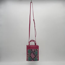 画像をギャラリービューアに読み込む, デコレートパイソン×コブラレザーショルダーバッグ