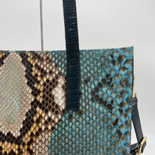 画像をギャラリービューアに読み込む, デコレートパイソン×コブラレザートートバッグ