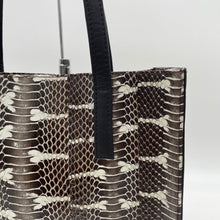 画像をギャラリービューアに読み込む, マングローブスネーク×カウレザートートバッグ