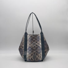 画像をギャラリービューアに読み込む, デコレートパイソン×コブラレザートートバッグ