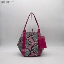 画像をギャラリービューアに読み込む, デコレートパイソン×コブラレザートートバッグ