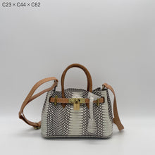 画像をギャラリービューアに読み込む, コブラレザーミニハンドバッグ