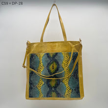 画像をギャラリービューアに読み込む, デコレートパイソン×コブラレザートートバッグ