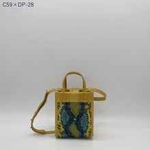 画像をギャラリービューアに読み込む, デコレートパイソン×コブラレザーショルダーバッグ