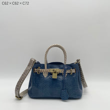 画像をギャラリービューアに読み込む, コブラレザーミニハンドバッグ