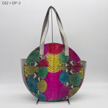 画像をギャラリービューアに読み込む, デコレートパイソントート×コブラレザートートバッグ