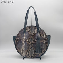 画像をギャラリービューアに読み込む, デコレートパイソントート×コブラレザートートバッグ