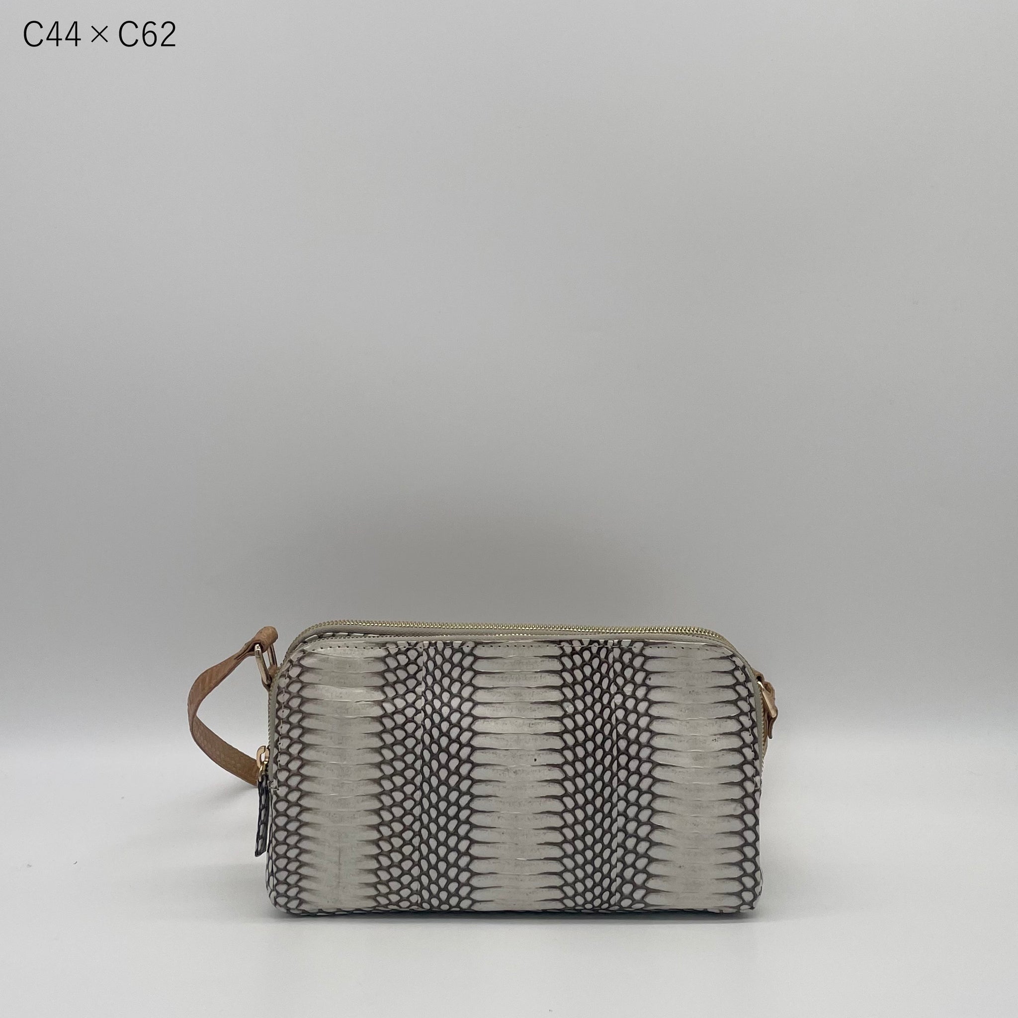 【ffroi】25SS STRIPE ZIPPER ECO ショルダーバッグ Designer fashion, Seoul-fully created | W Concept