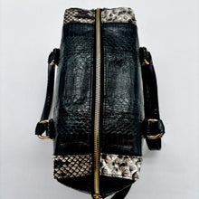 画像をギャラリービューアに読み込む, デコレートパイソン×コブラレザーショルダーバッグ
