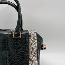 画像をギャラリービューアに読み込む, デコレートパイソン×コブラレザーショルダーバッグ

