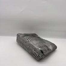 画像をギャラリービューアに読み込む, マングローブスネークパイソンメタリックショルダーバッグ
