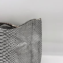 画像をギャラリービューアに読み込む, マングローブスネークパイソンメタリックショルダーバッグ

