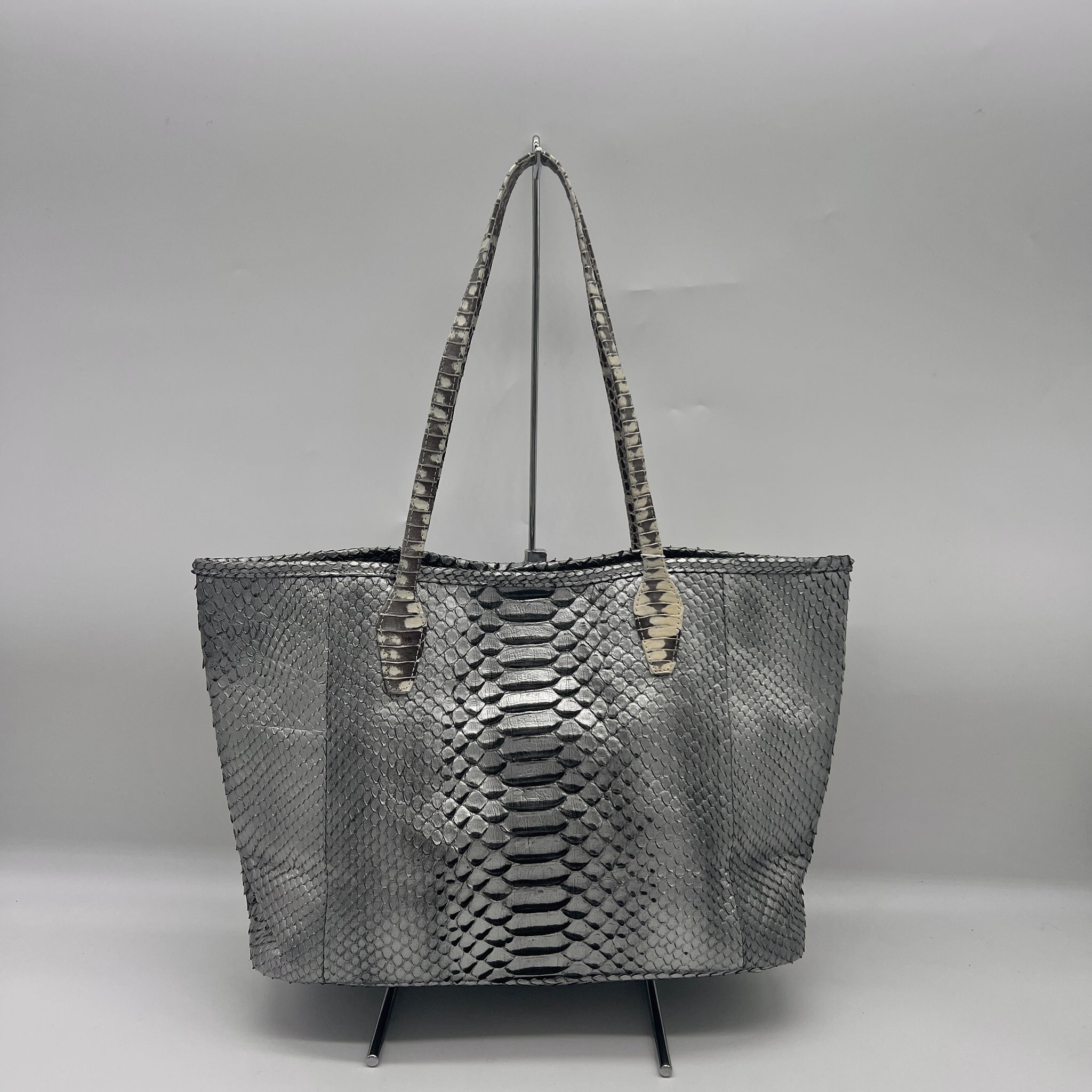 PYTHON – pliable tokyo