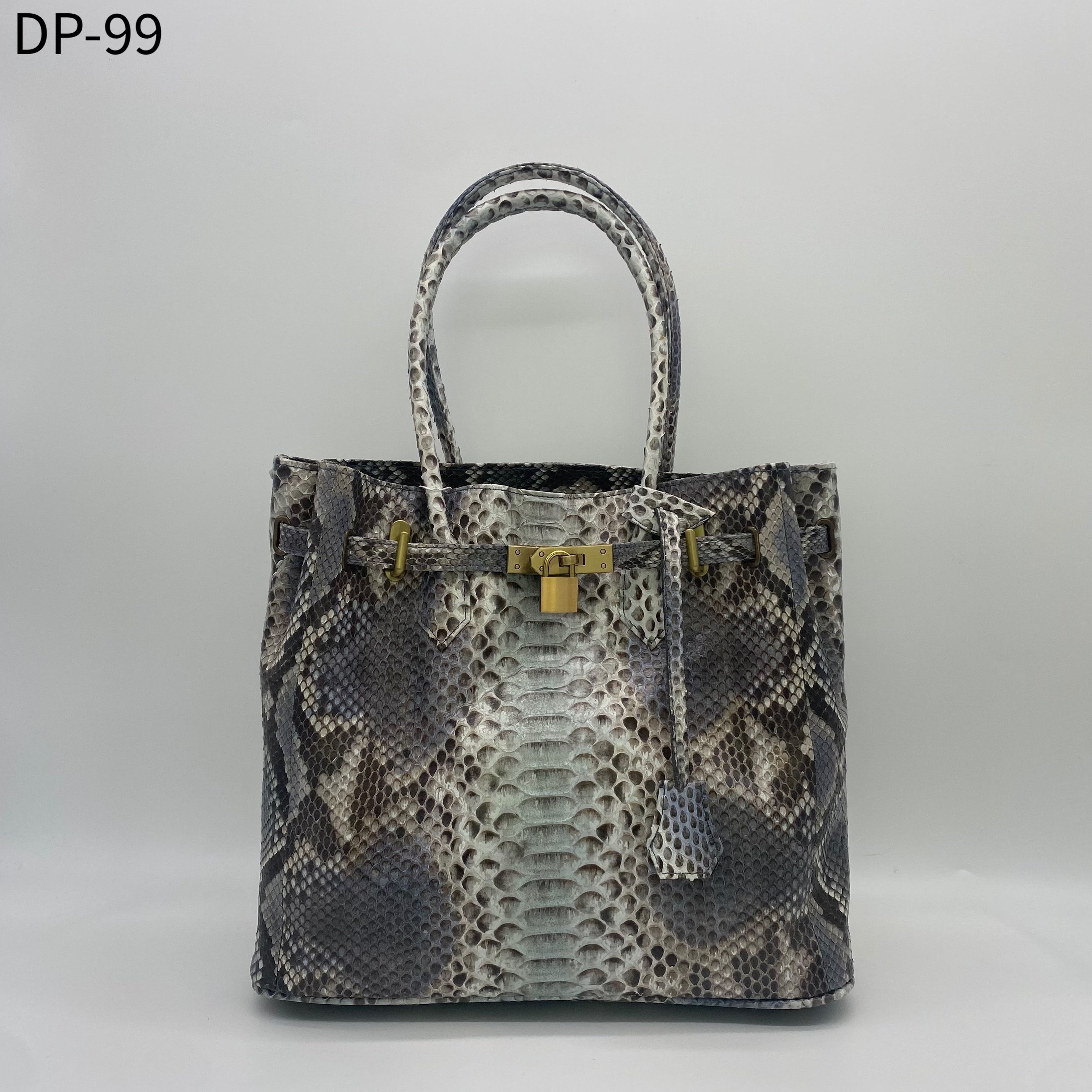 【美品】 pliable TOKYO 鍵付き パイソン ハンドバッグ 2way IMG_7827.heic?v=1736398090