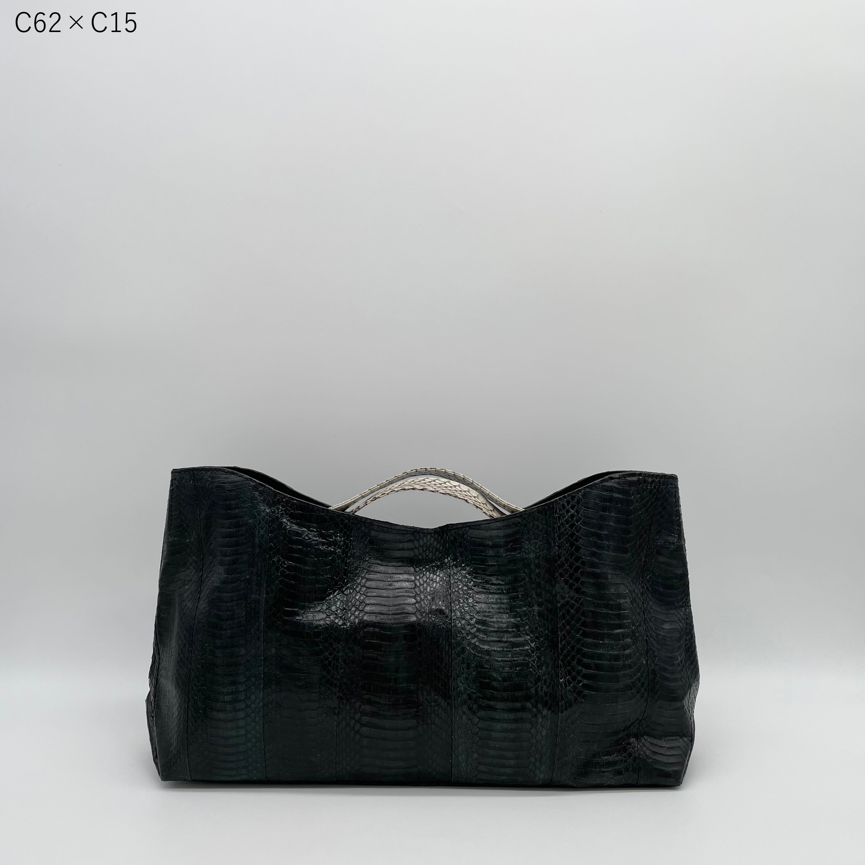 ゴールデングースフラップレザートート ブラック【sale】 GOLDEN GOOSE - 期間限定セール‼ ゴールデングースフラップ